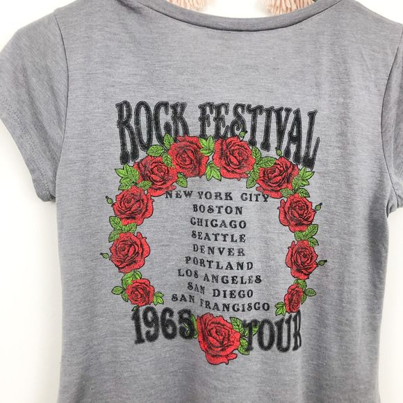 True Craft Grey Lace Up Band Tour Graphic Tee Sz S - Picture 5 of 6